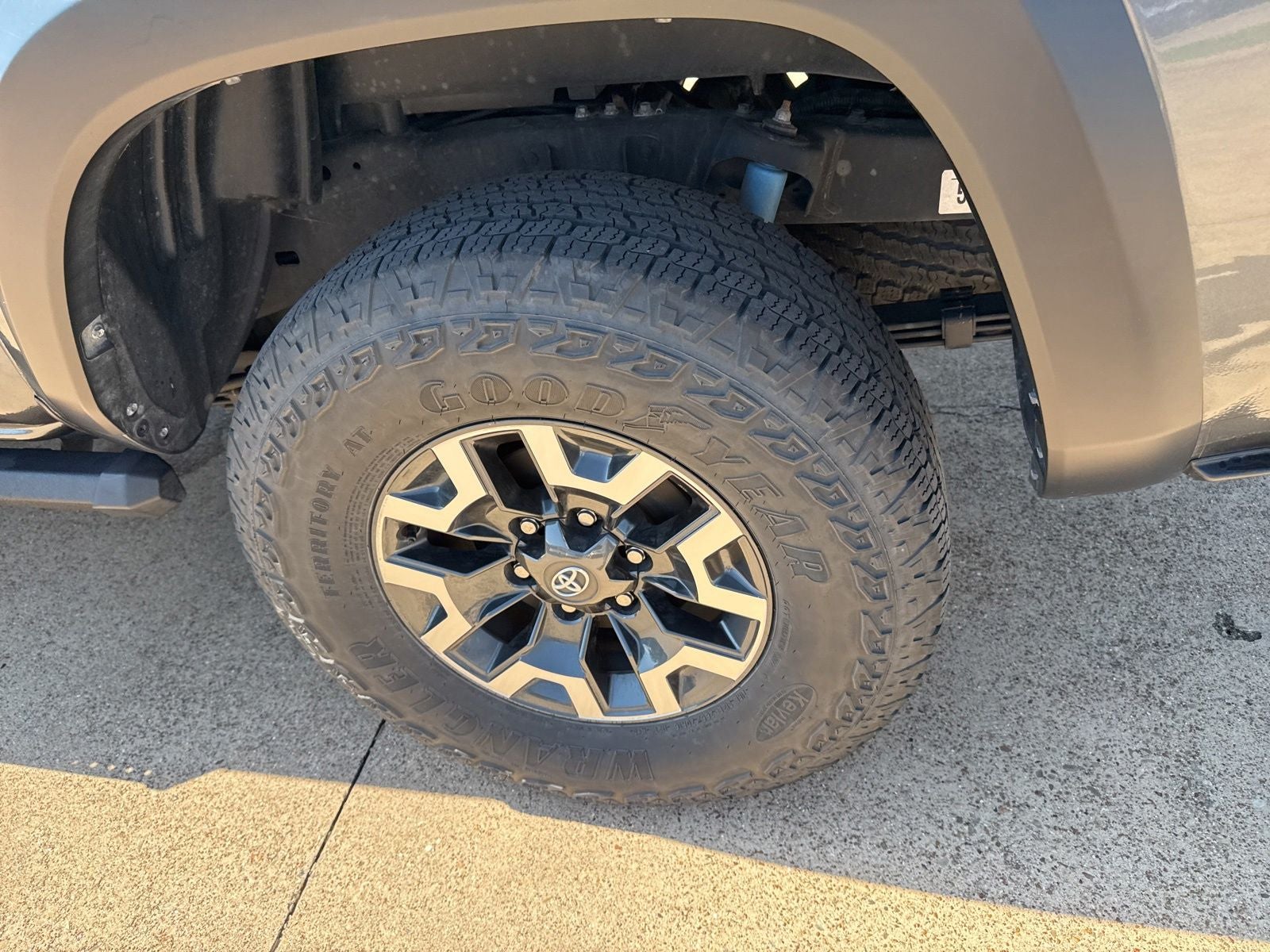 2023 Toyota Tacoma TRD Off-Road V6