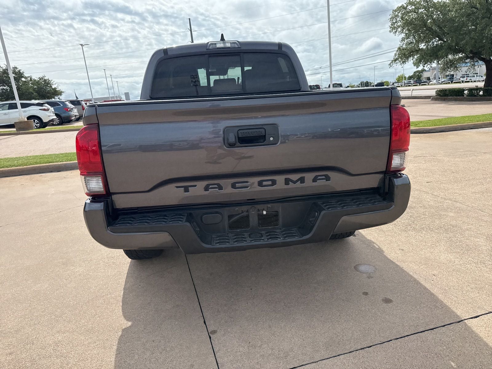 2022 Toyota Tacoma SR