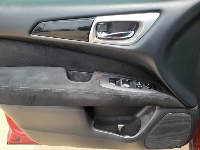 2016 Nissan Pathfinder S
