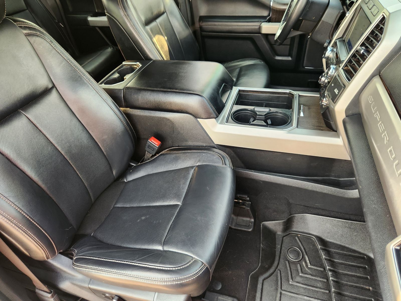 2020 Ford F-350SD Lariat