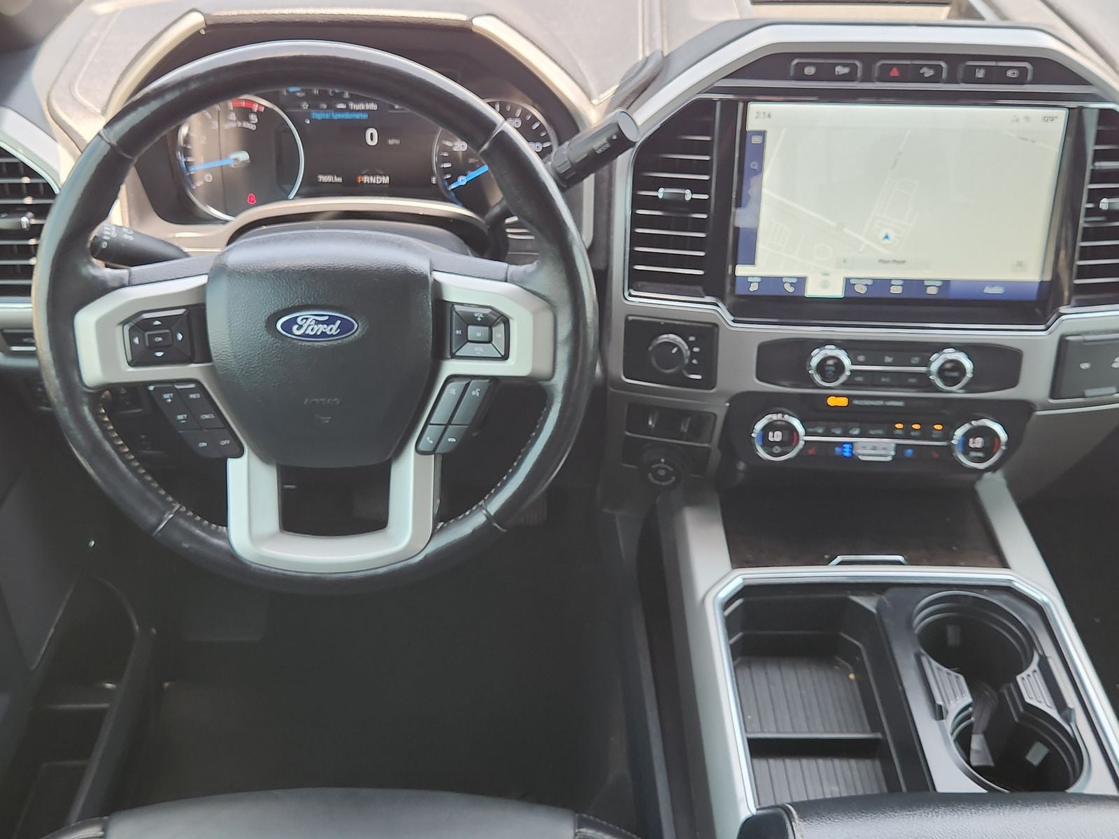 2022 Ford F-350SD Lariat DRW