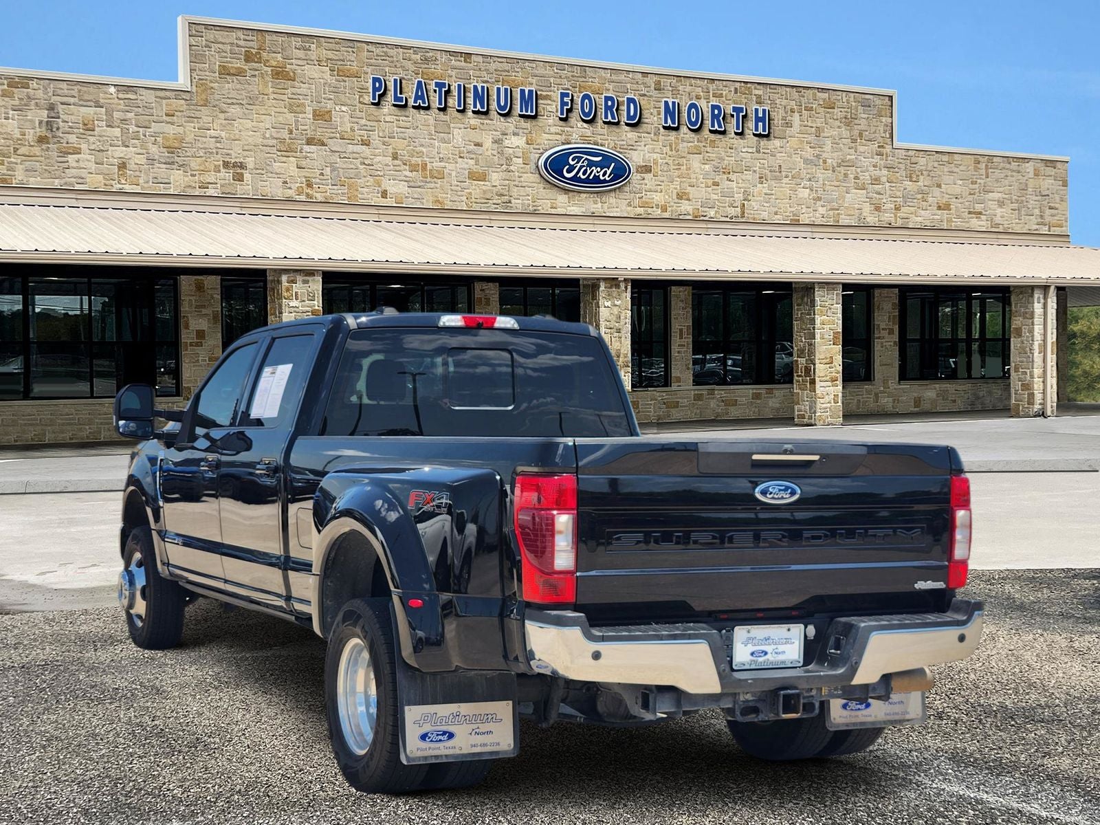 2022 Ford F-350SD Lariat DRW