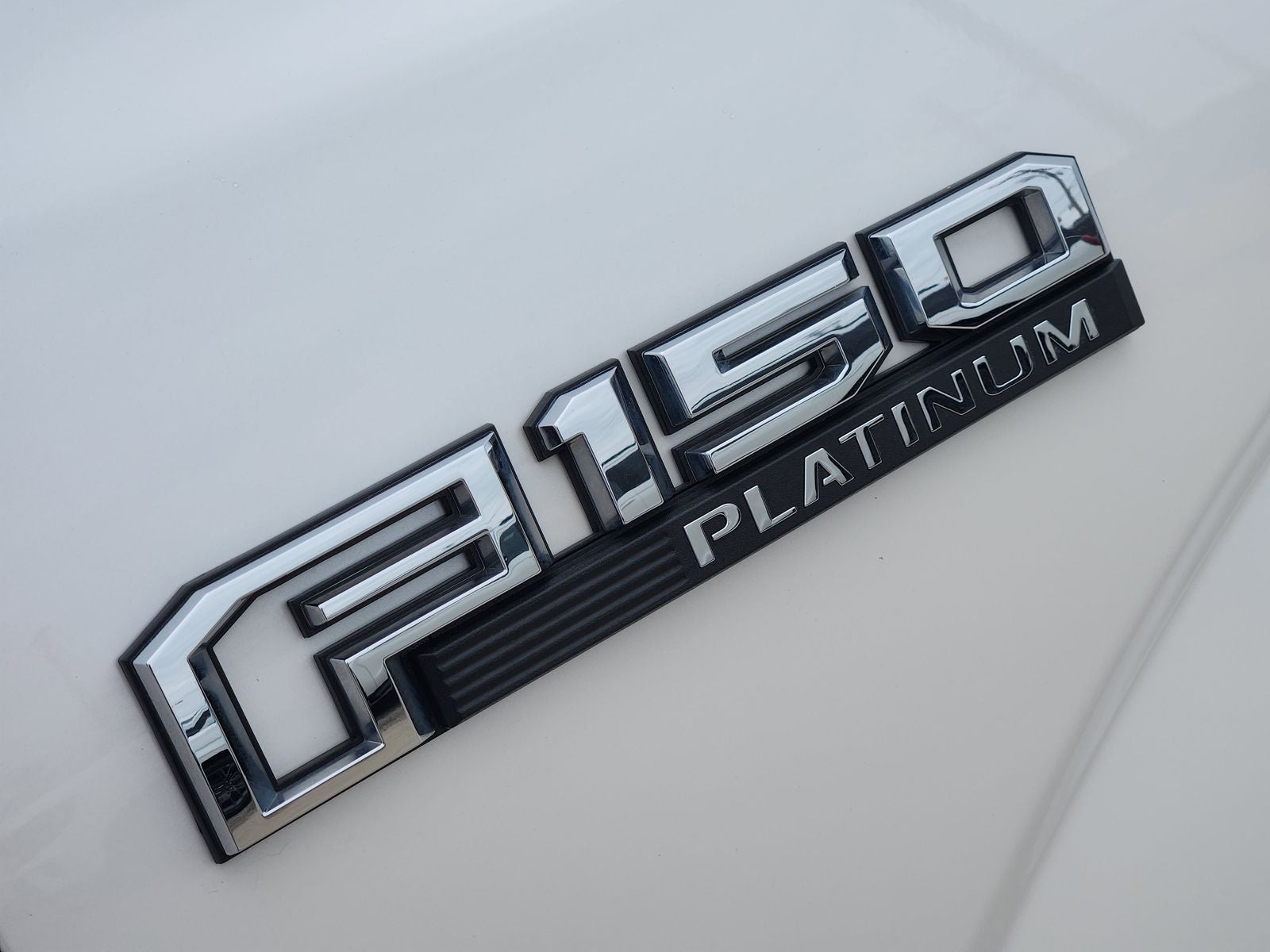 2017 Ford F-150 Platinum
