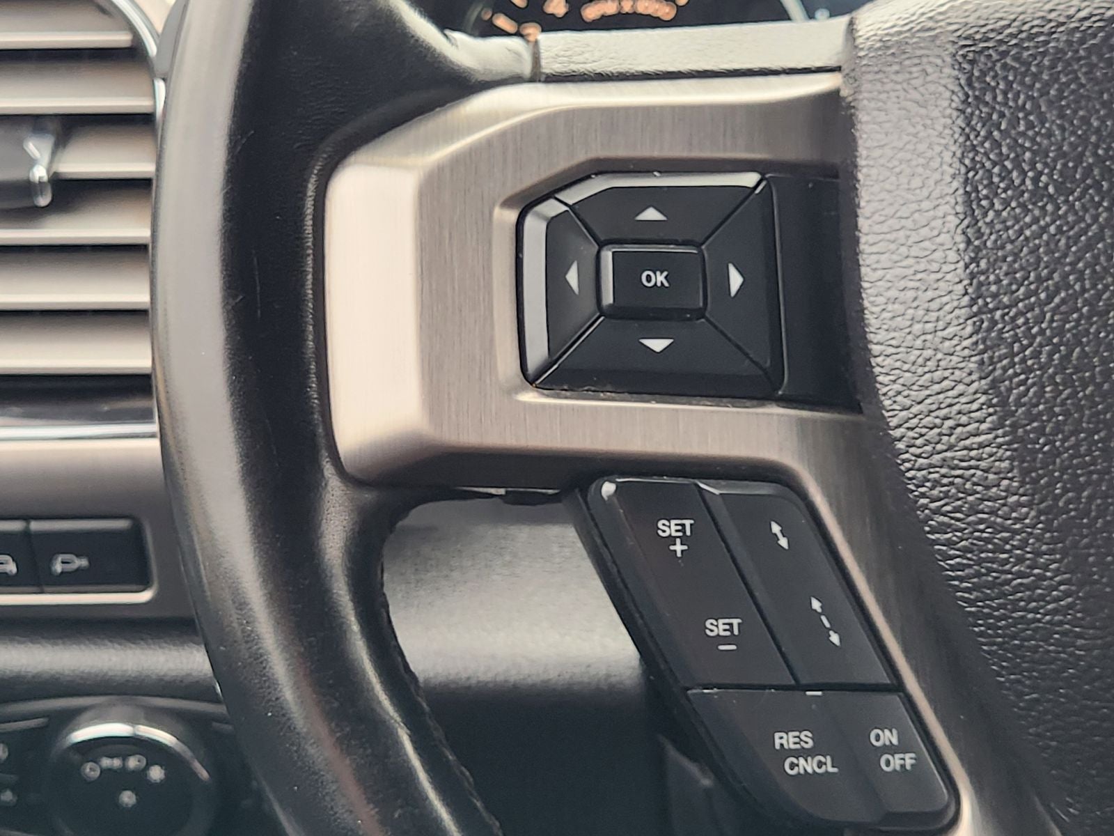 2017 Ford F-150 Platinum