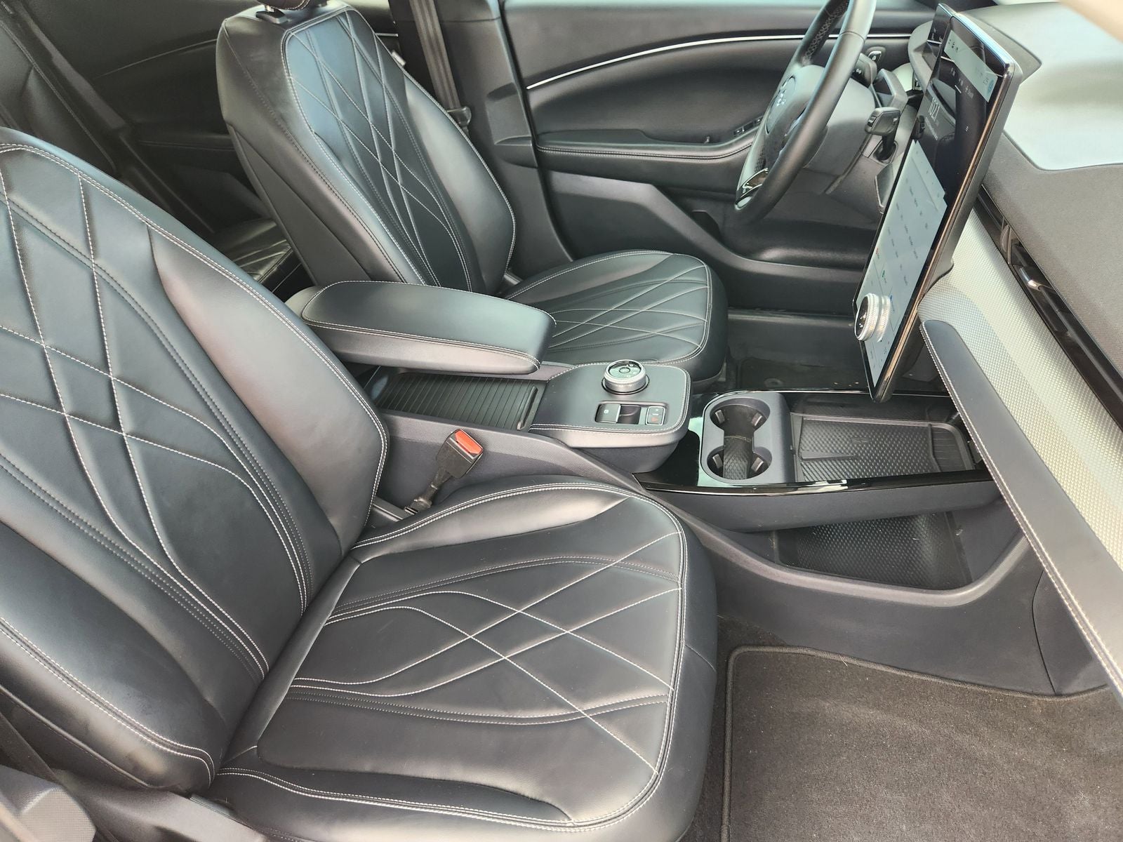 2023 Ford Mustang Mach-E Select