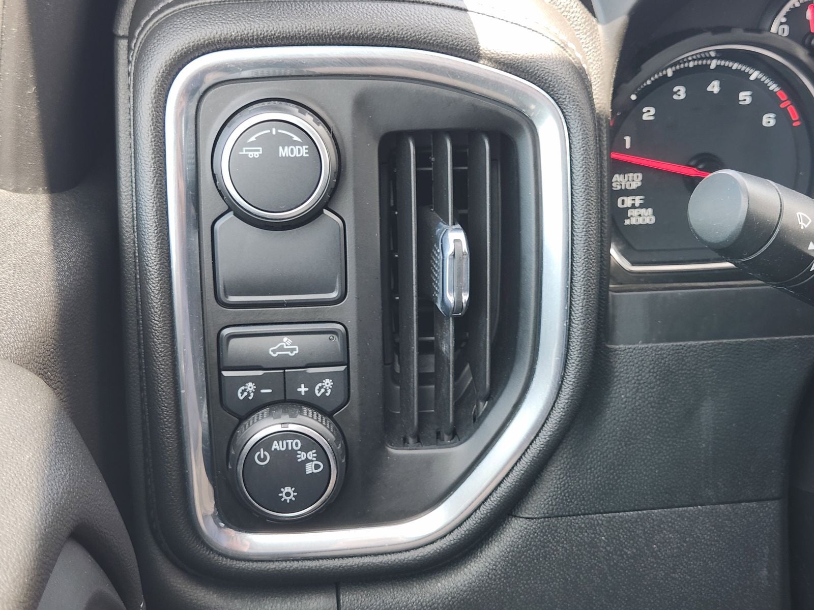 2021 Chevrolet Silverado 1500 LT Texas Edition