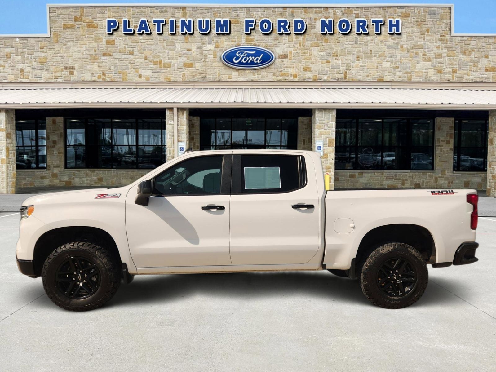 2023 Chevrolet Silverado 1500 LT Trail Boss