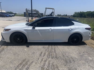 2021 Toyota Camry Hybrid XSE