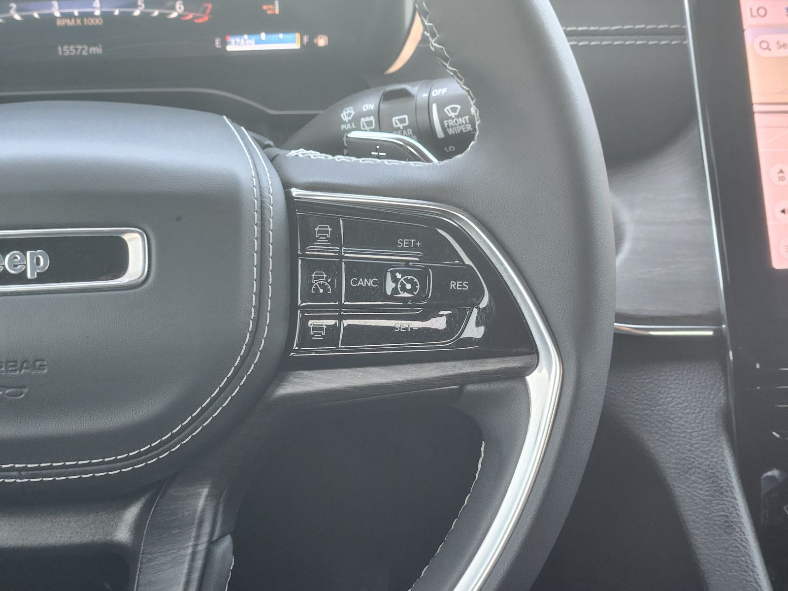 2024 Jeep Grand Cherokee Overland - Photo 32