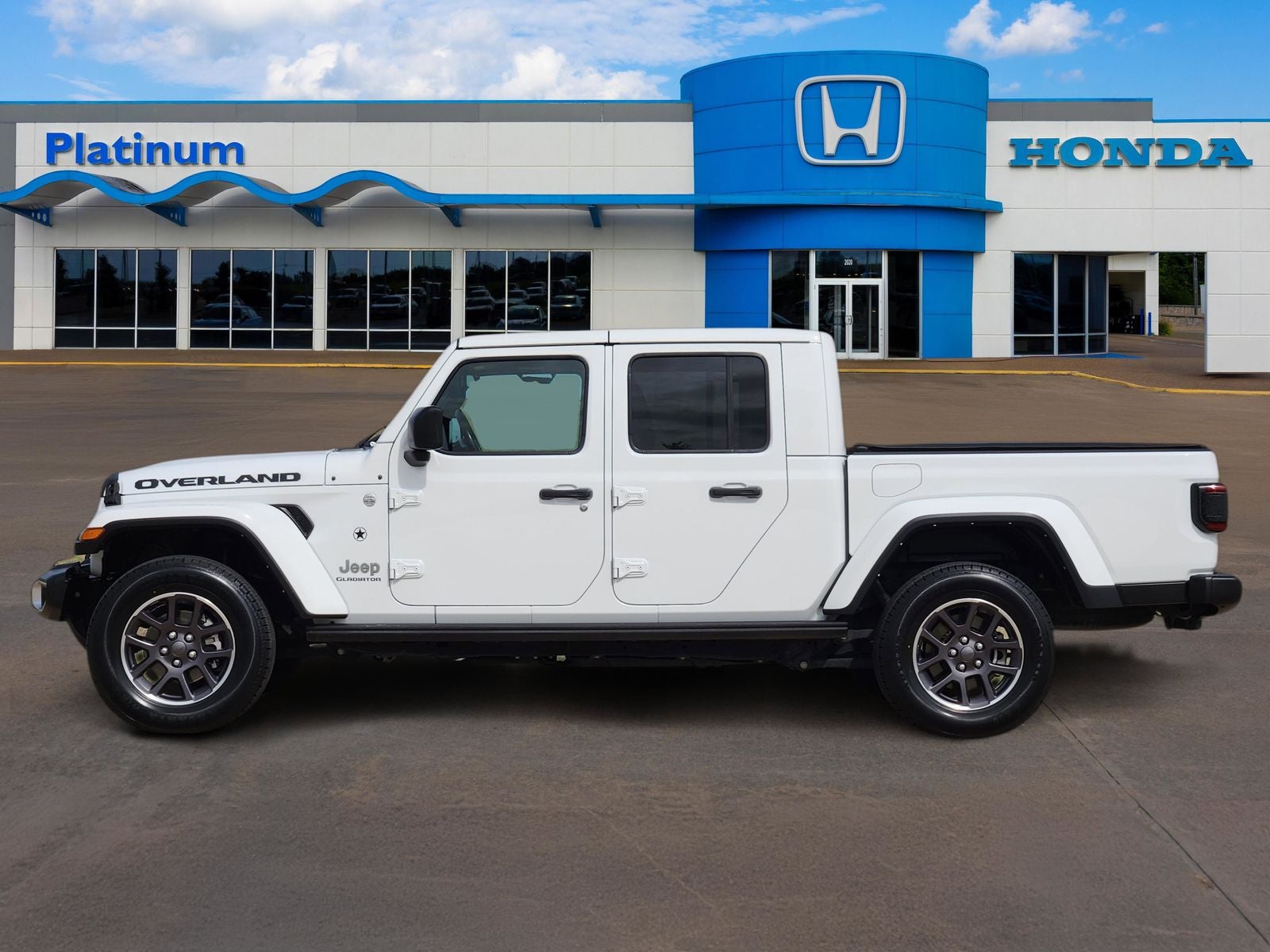 2022 Jeep Gladiator Overland