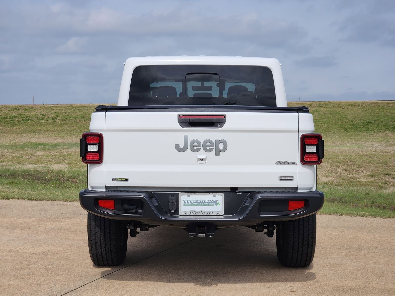 2022 Jeep Gladiator Overland