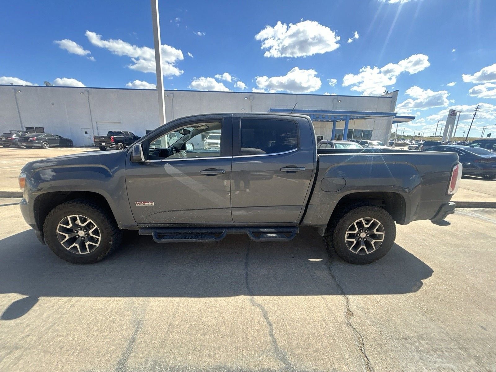 2016 GMC Canyon SLE1