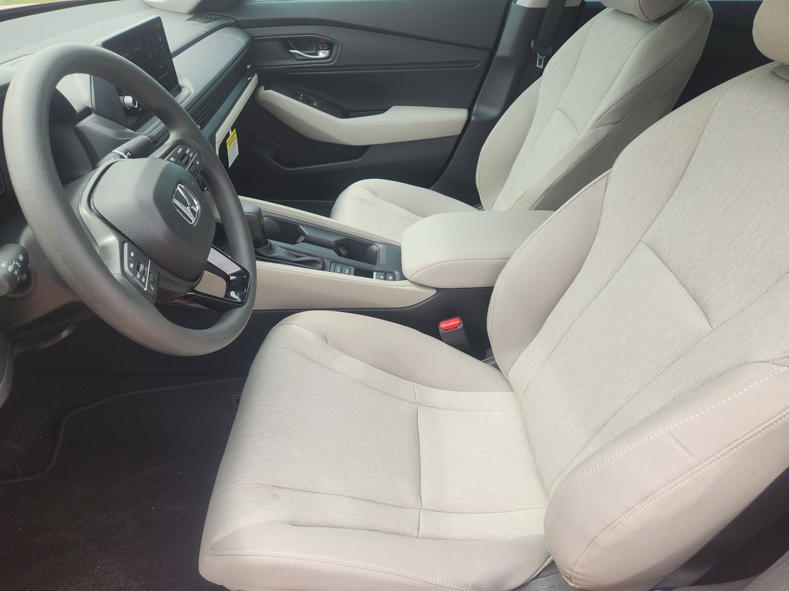 2026 Honda Accord SE - Photo 12