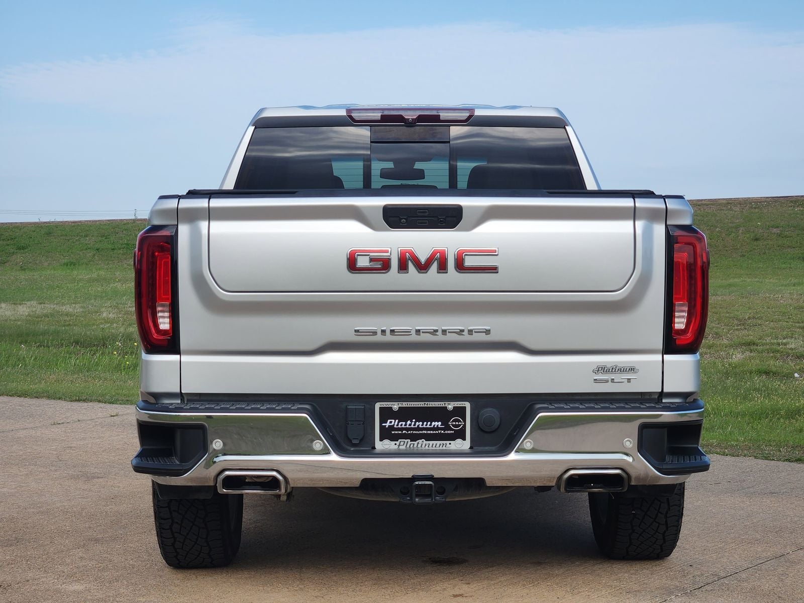 2020 GMC Sierra 1500 SLT