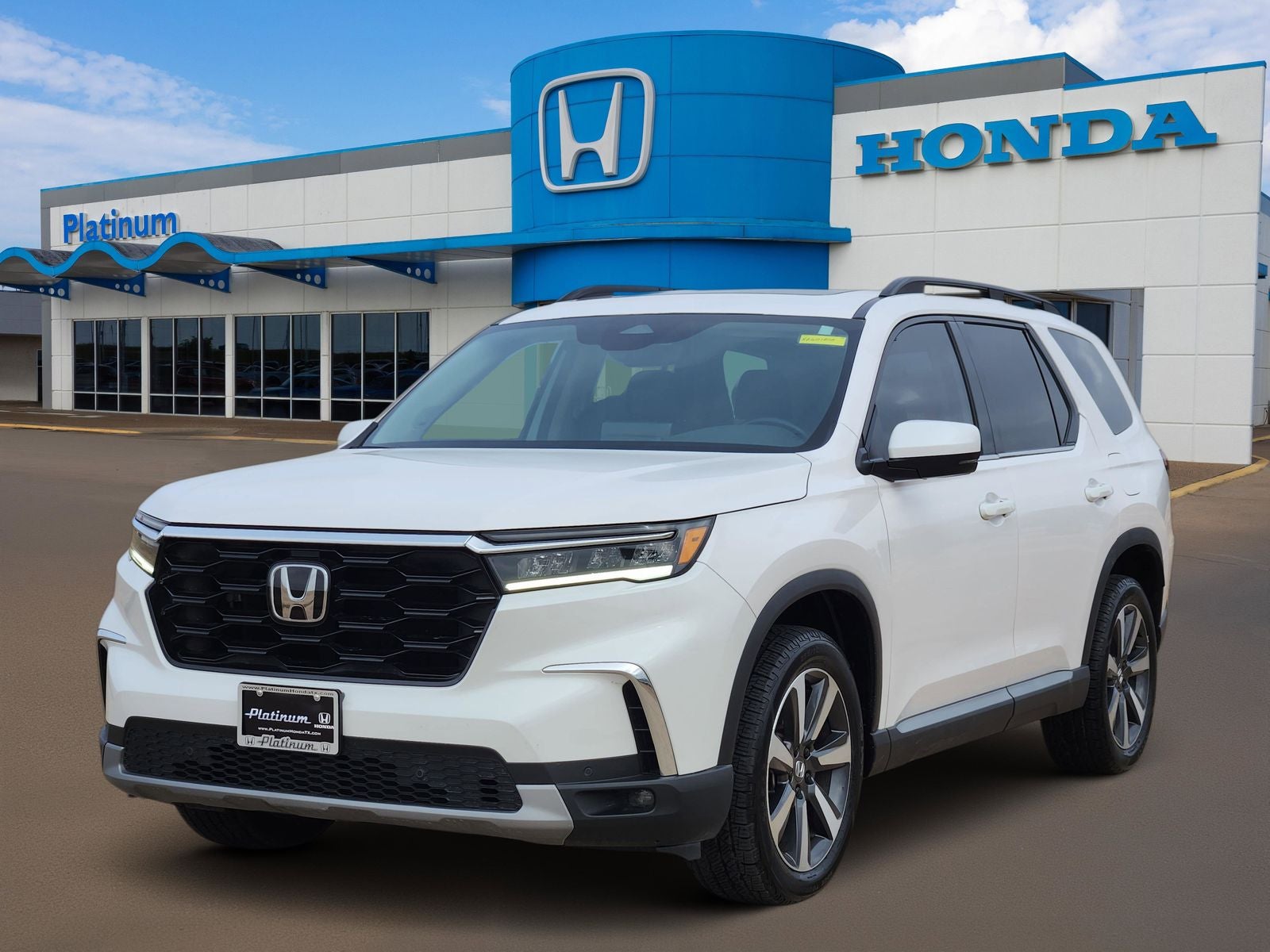 2024 Honda Pilot Touring