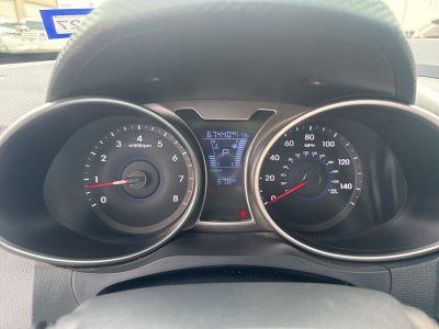 2016 Hyundai Veloster Base