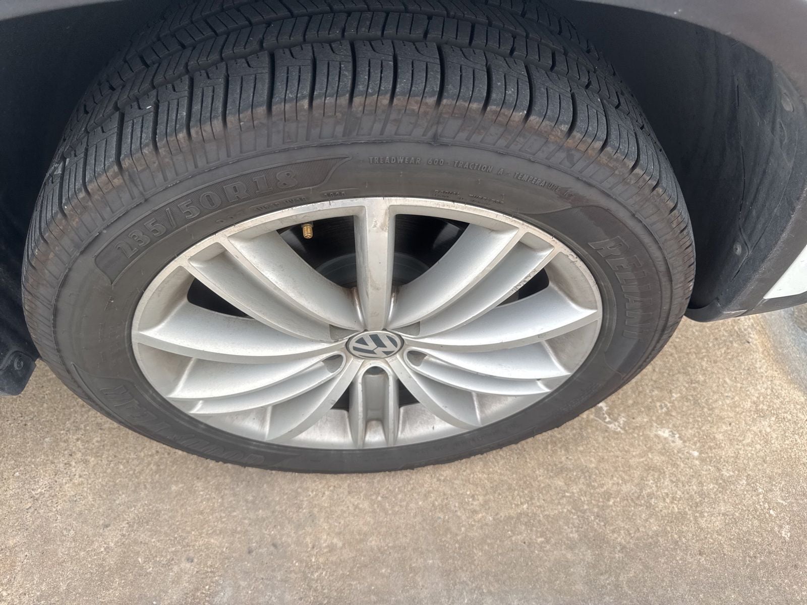 2015 Volkswagen Tiguan SE w/Appearance