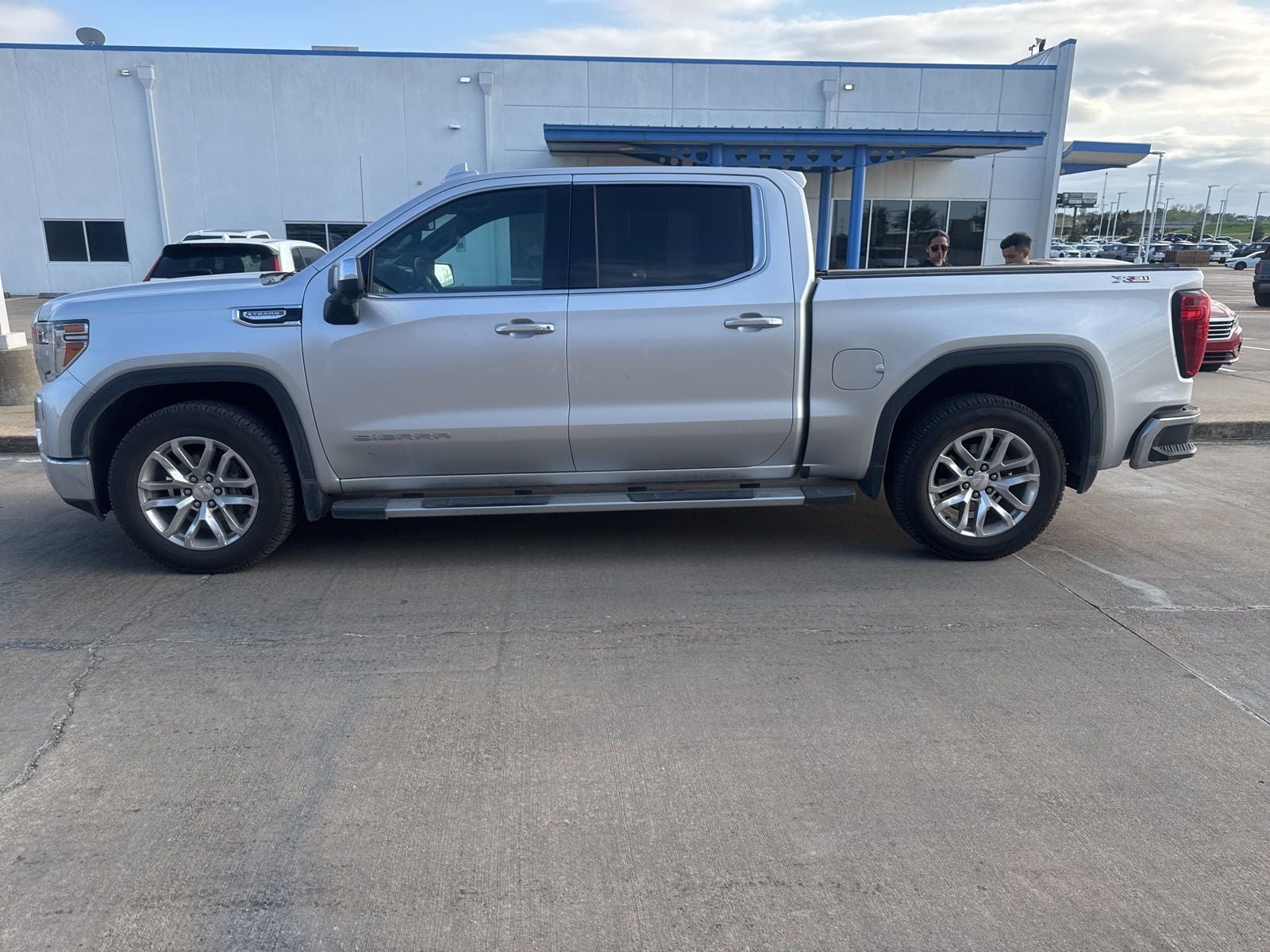 2020 GMC Sierra 1500 SLT