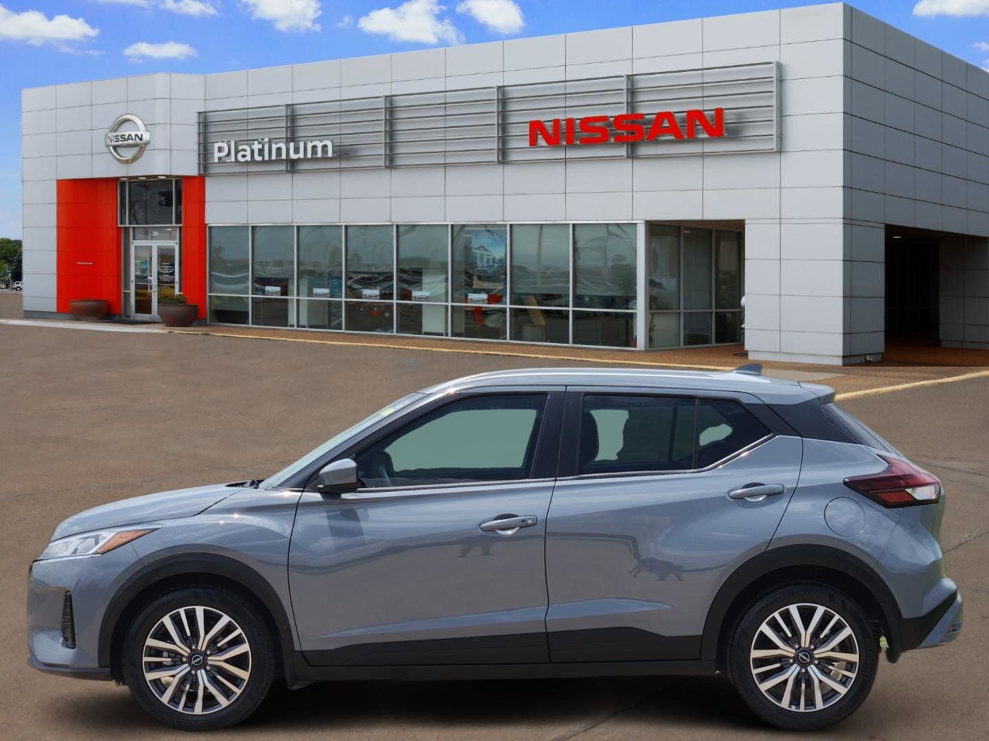 2024 Nissan Kicks SV