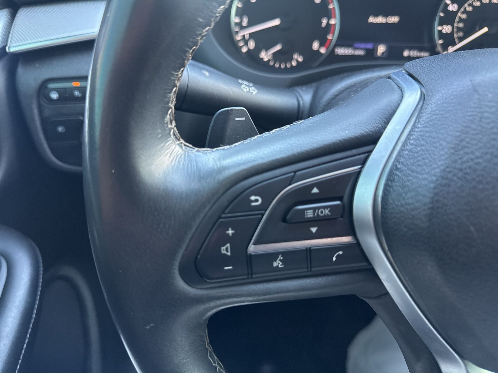 2021 INFINITI QX50 LUXE