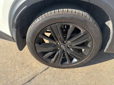 2021 INFINITI QX50 LUXE