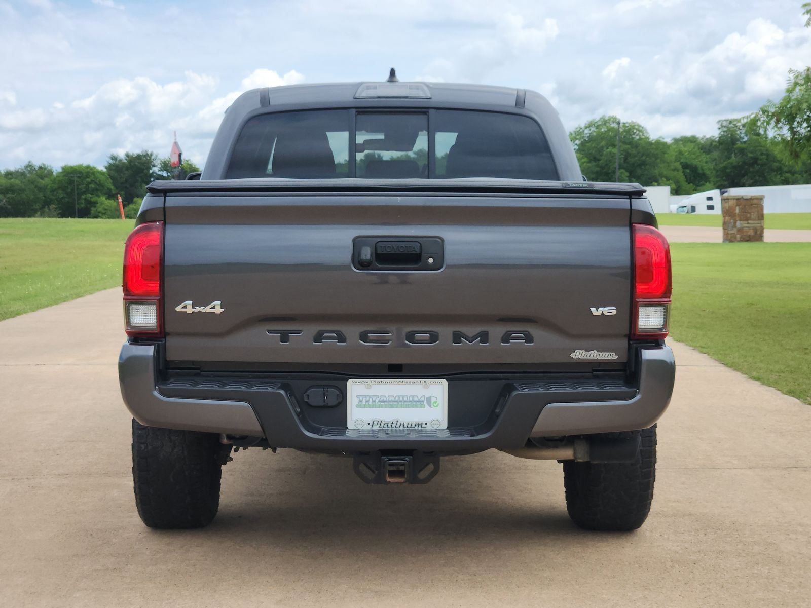 2023 Toyota Tacoma SR V6