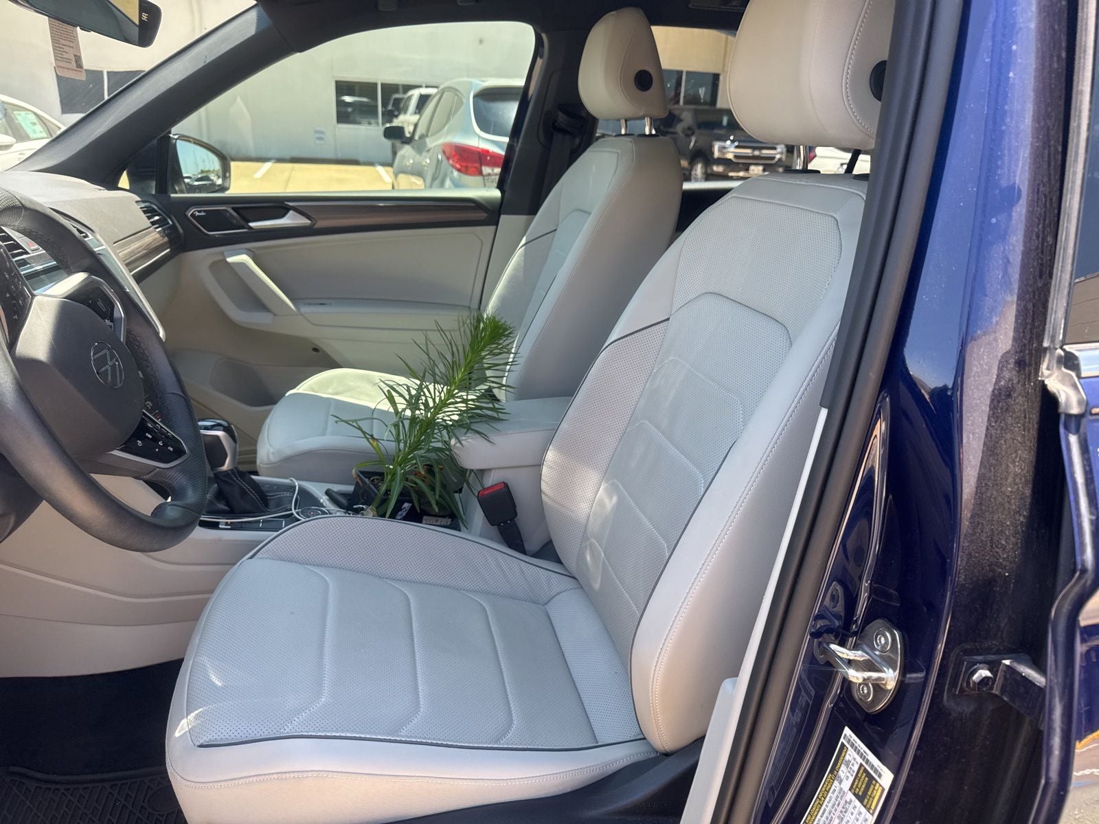 2024 Volkswagen Tiguan 2.0T SEL R-Line