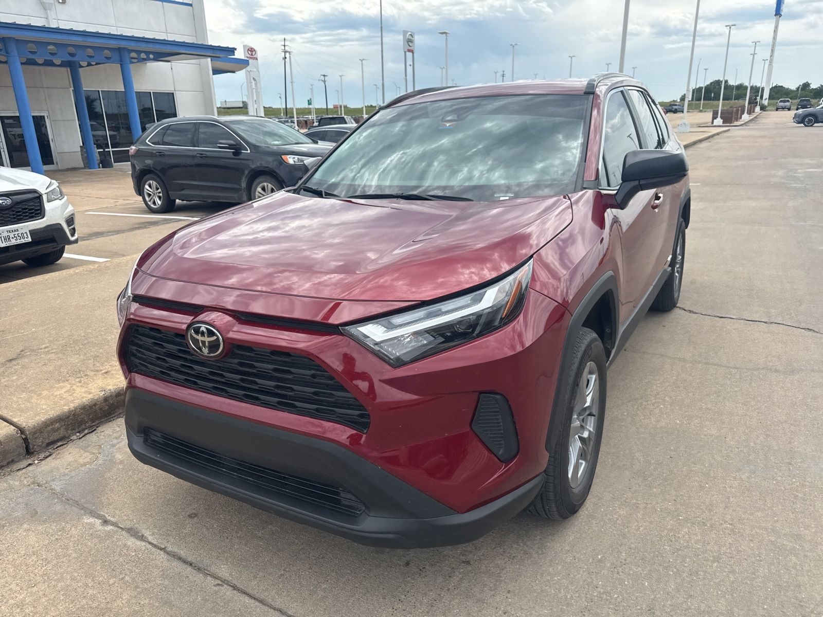 2025 Toyota RAV4 Hybrid LE