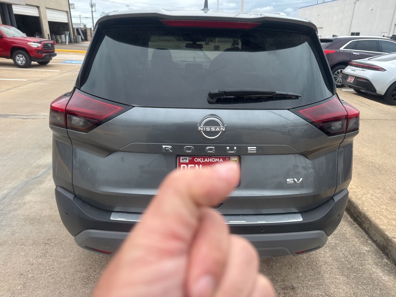 2023 Nissan Rogue SV