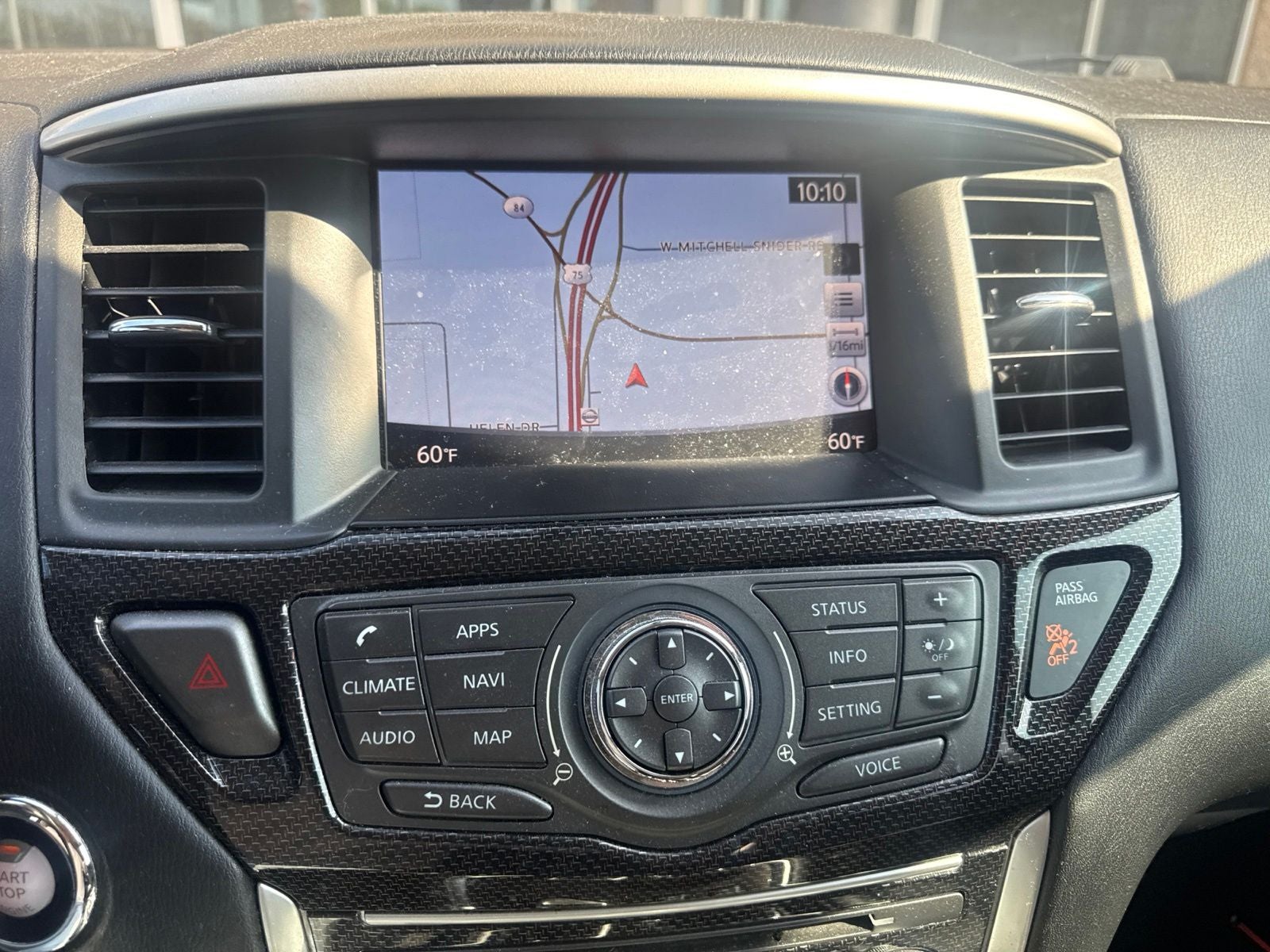 2019 Nissan Pathfinder SV