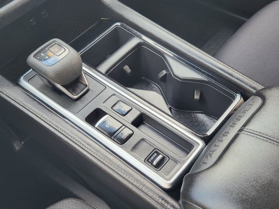 2023 Nissan Pathfinder SV