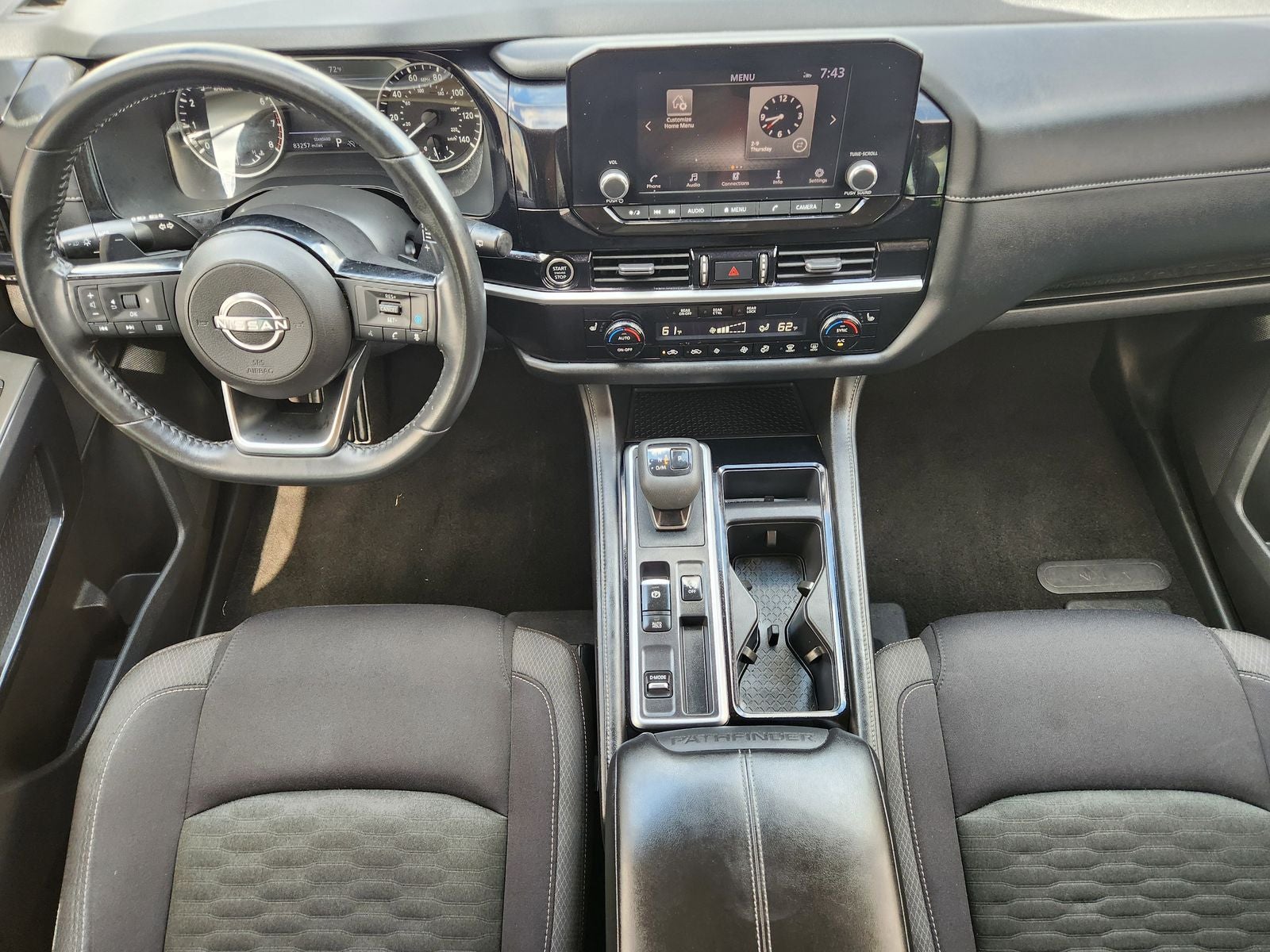 2023 Nissan Pathfinder SV