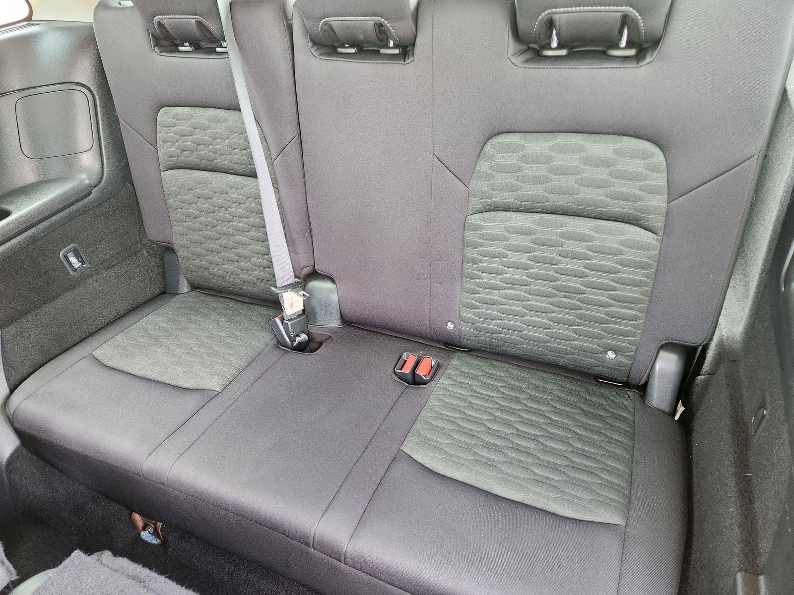 2023 Nissan Pathfinder SV