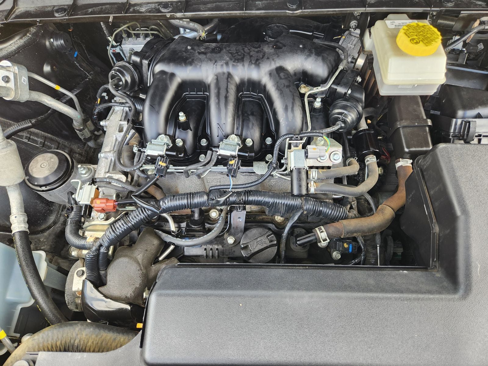 2023 Nissan Pathfinder SV