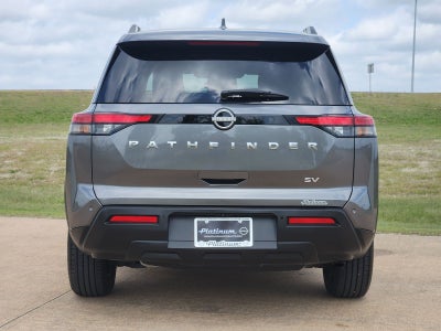 2023 Nissan Pathfinder SV