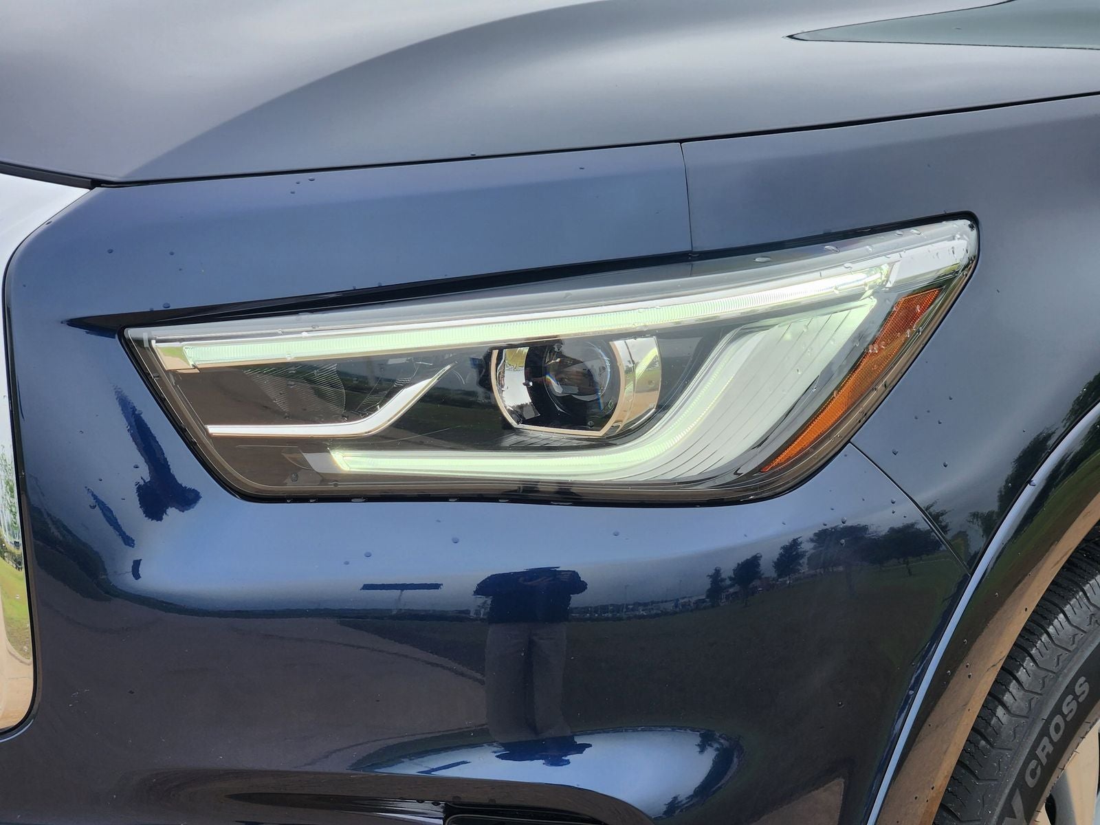 2024 INFINITI QX80 LUXE