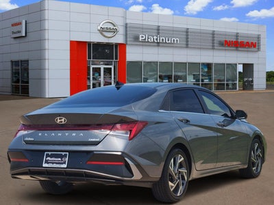2024 Hyundai Elantra Limited