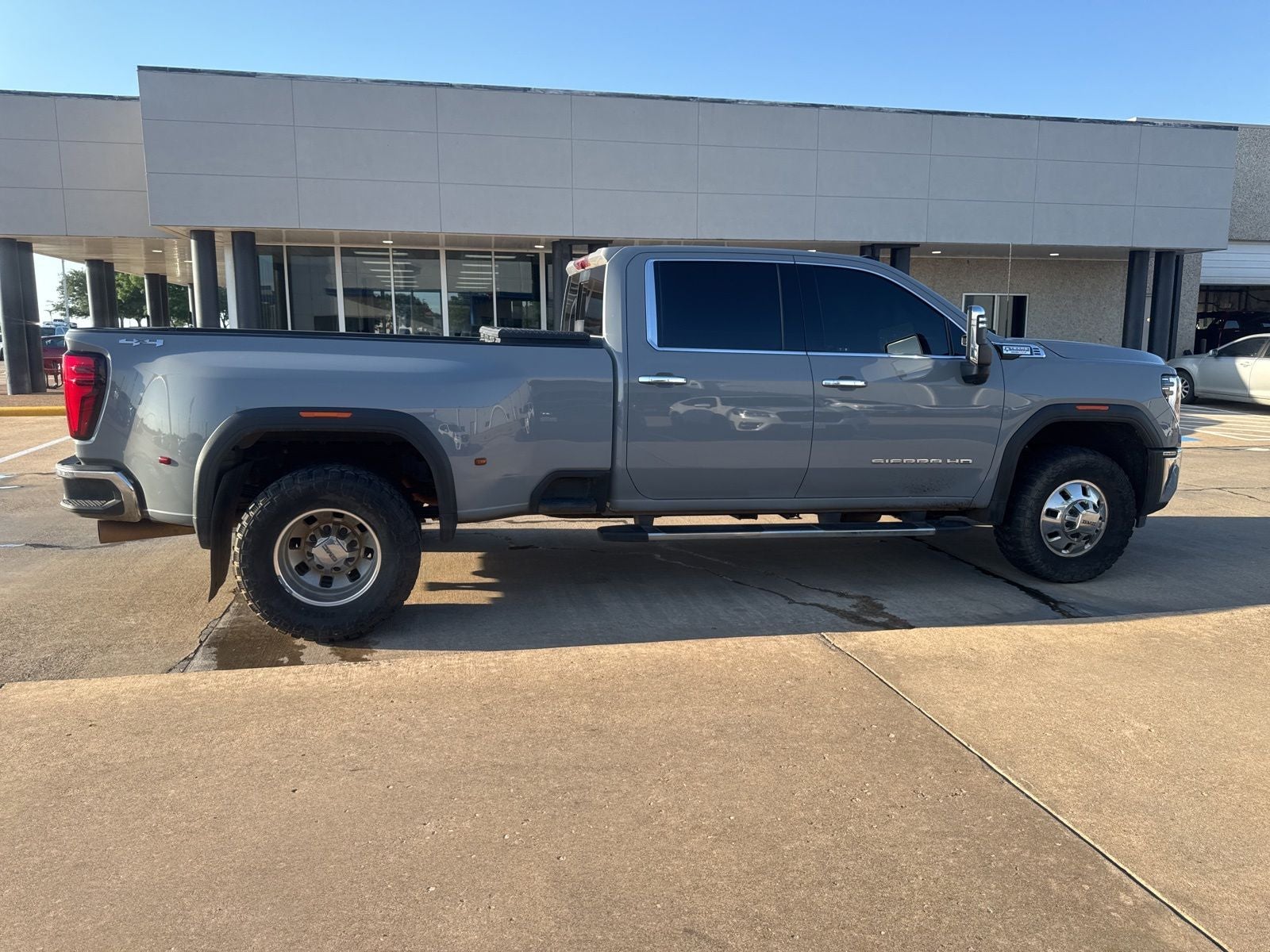 2024 GMC Sierra 3500HD SLT