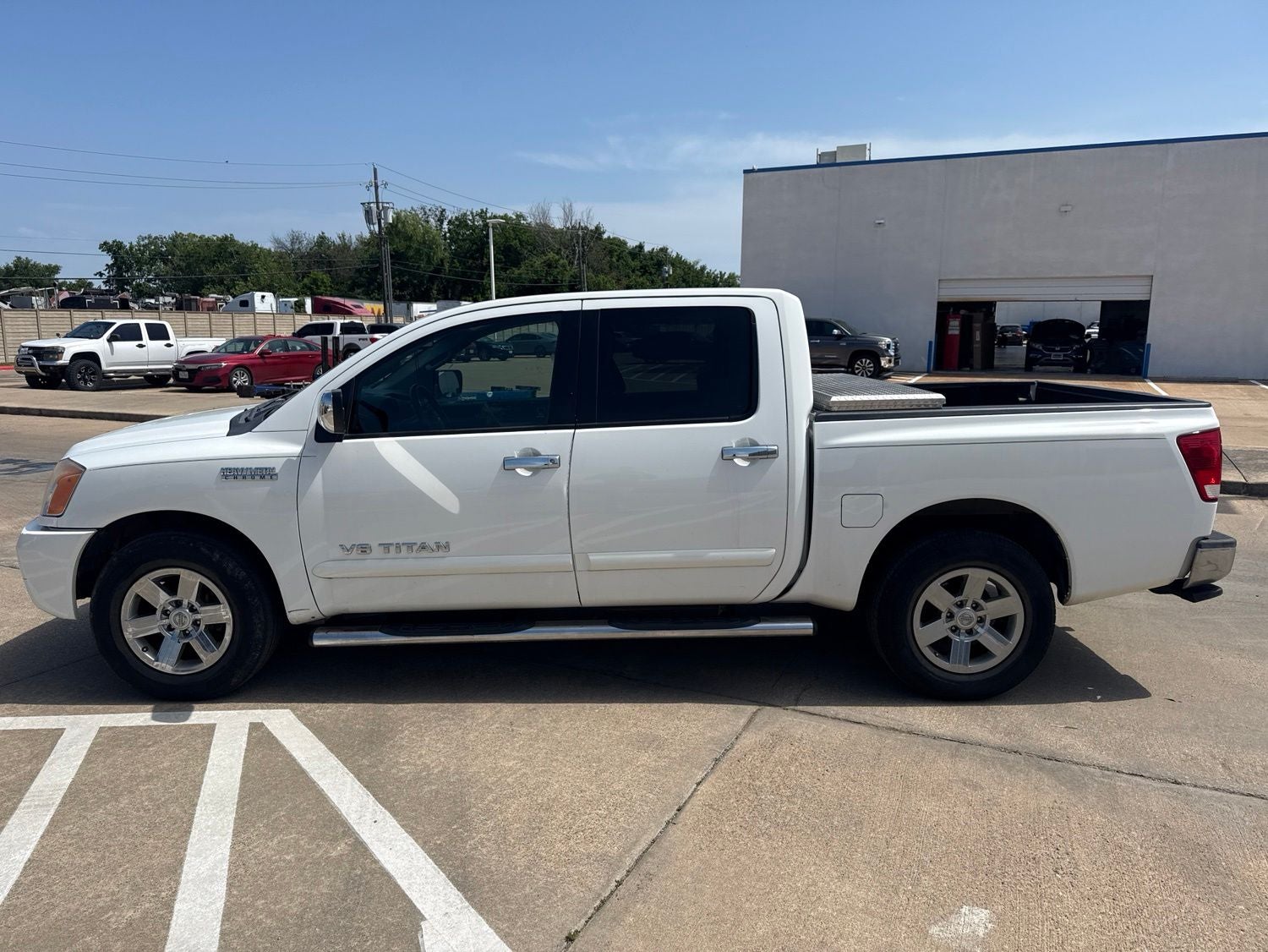 2012 Nissan Titan SV