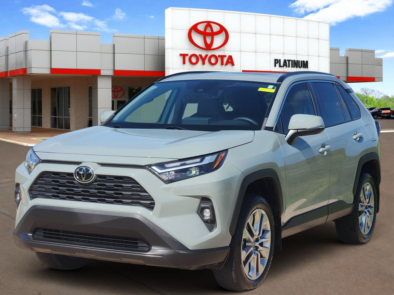 2023 Toyota RAV4 XLE Premium