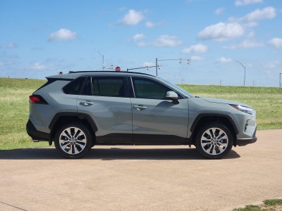 2023 Toyota RAV4 XLE Premium