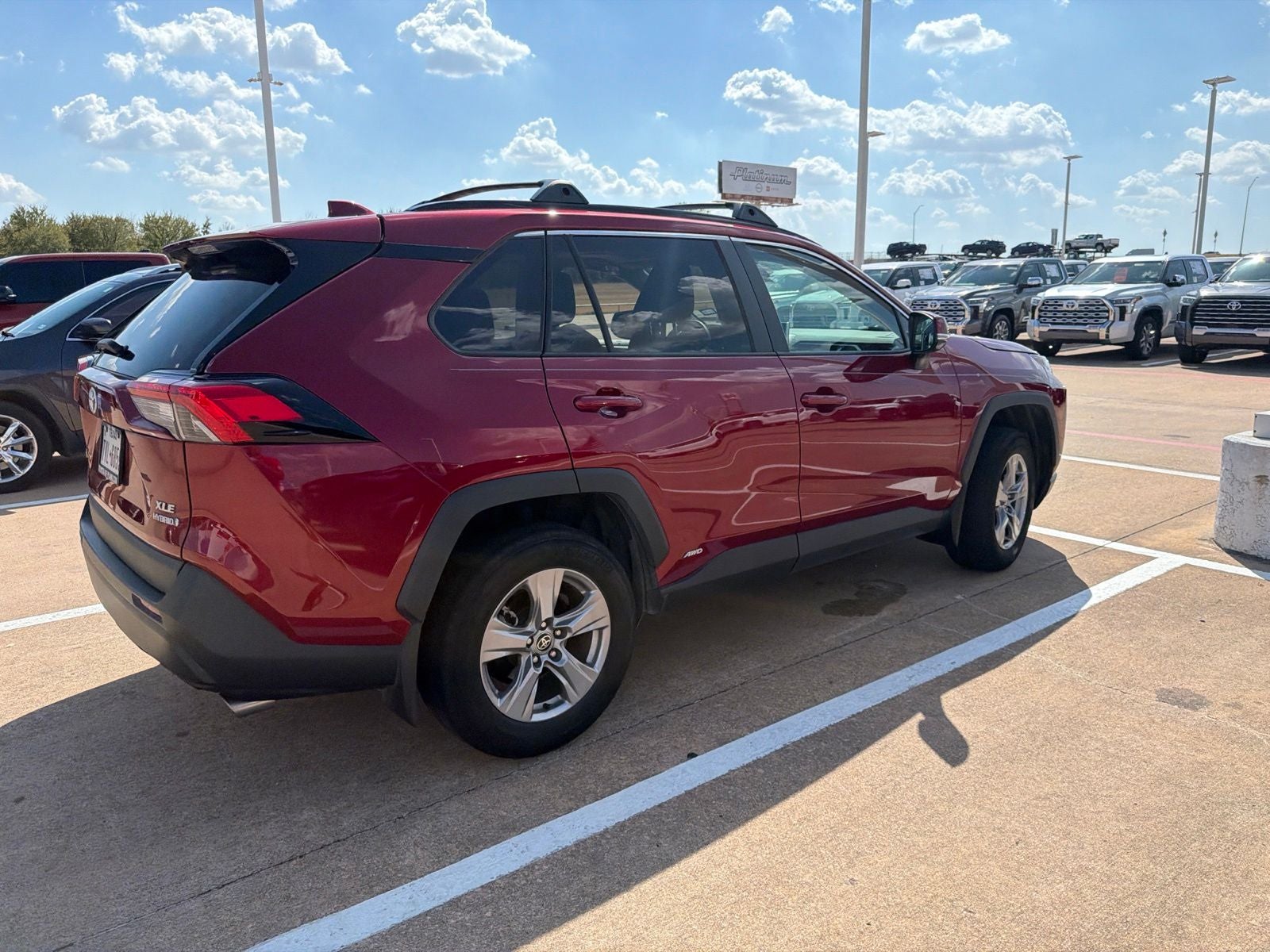 2024 Toyota RAV4 Hybrid XLE
