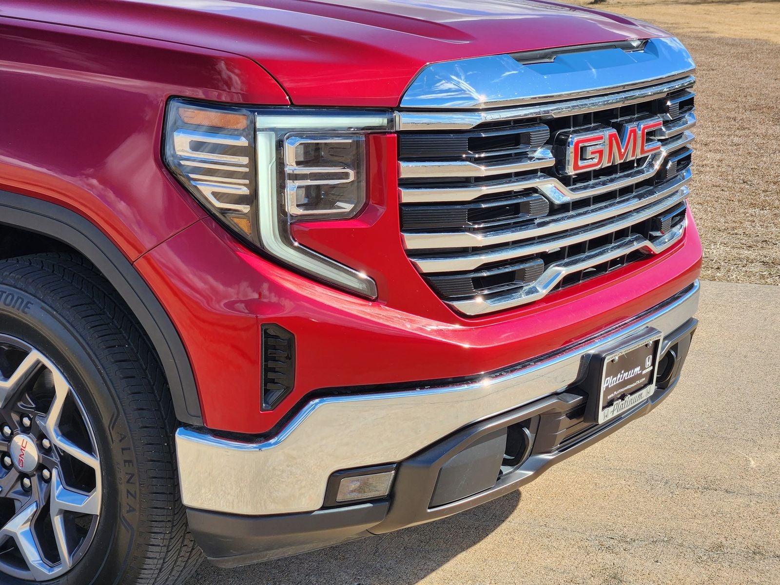 2023 GMC Sierra 1500 SLT