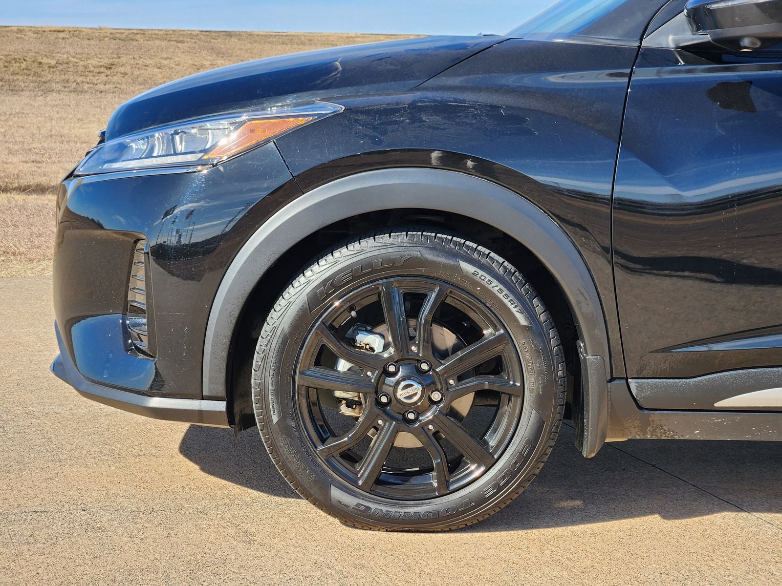 2021 Nissan Kicks SR