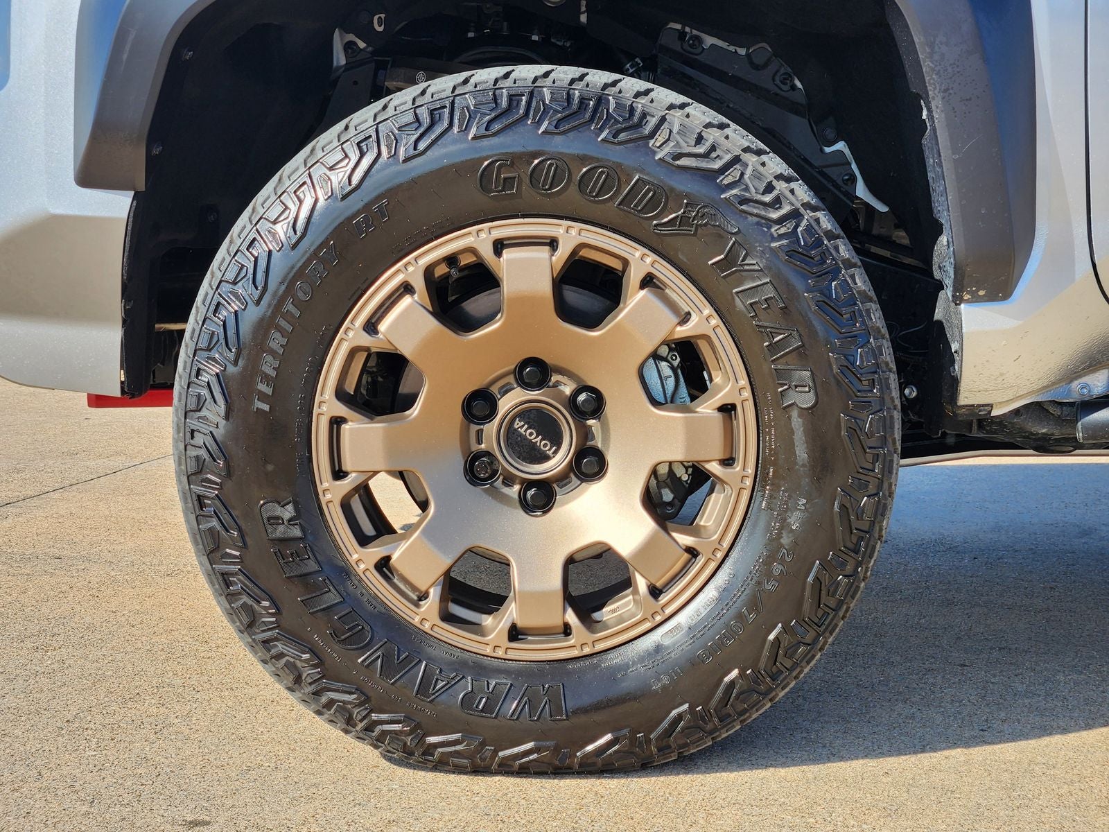 2025 Toyota Tacoma 4WD Trailhunter