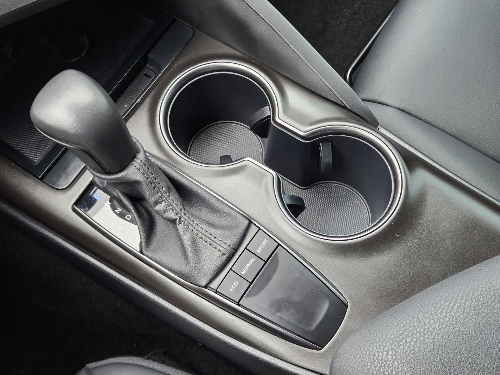 2024 Toyota Camry SE Nightshade