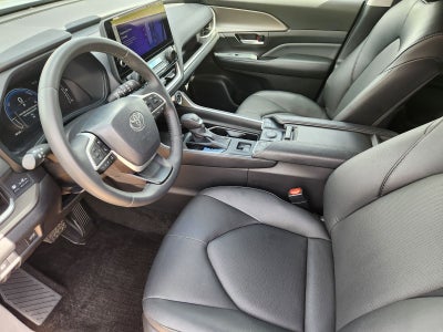 2024 Toyota Grand Highlander Hybrid XLE