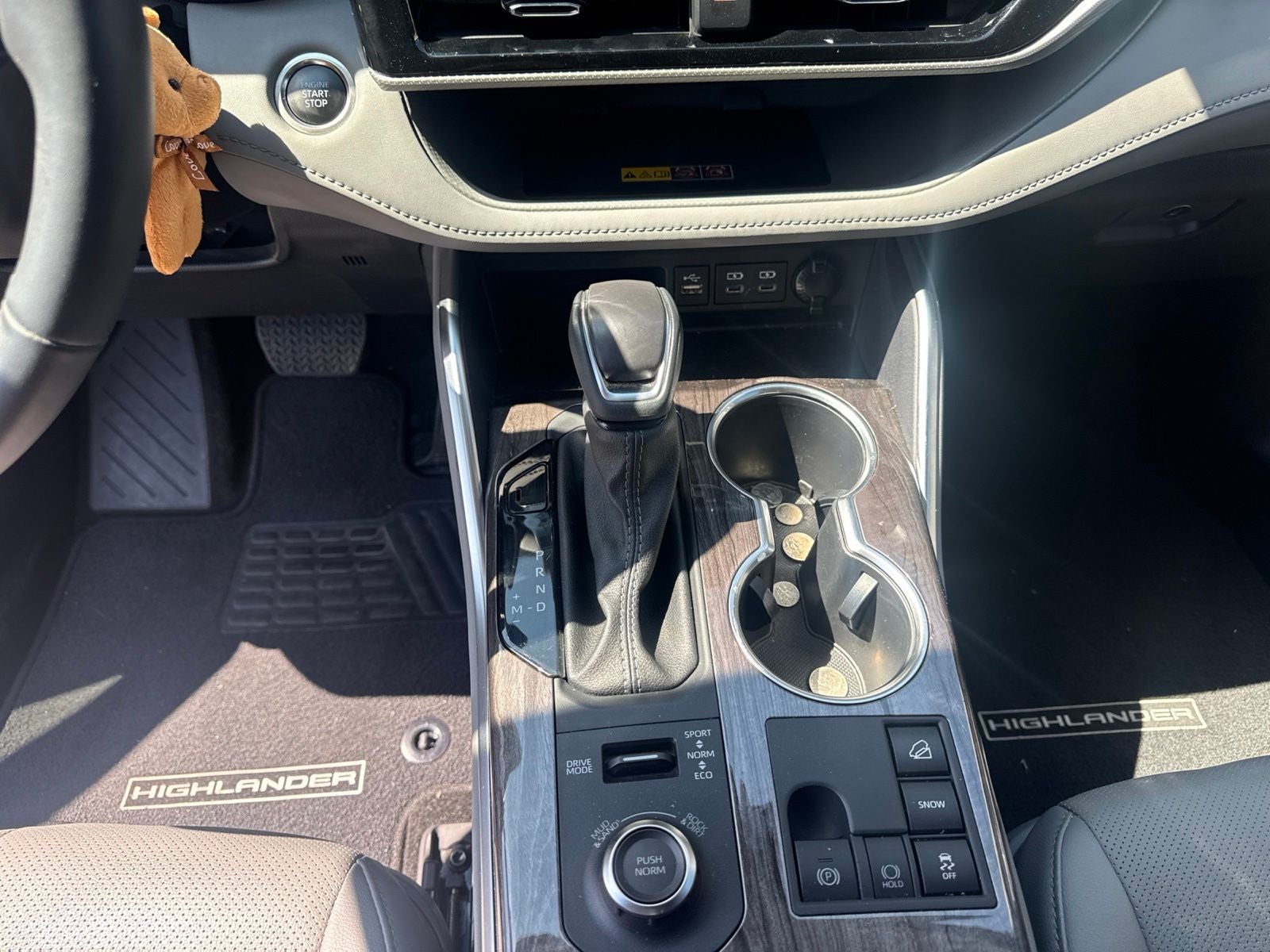 2025 Toyota Highlander Platinum