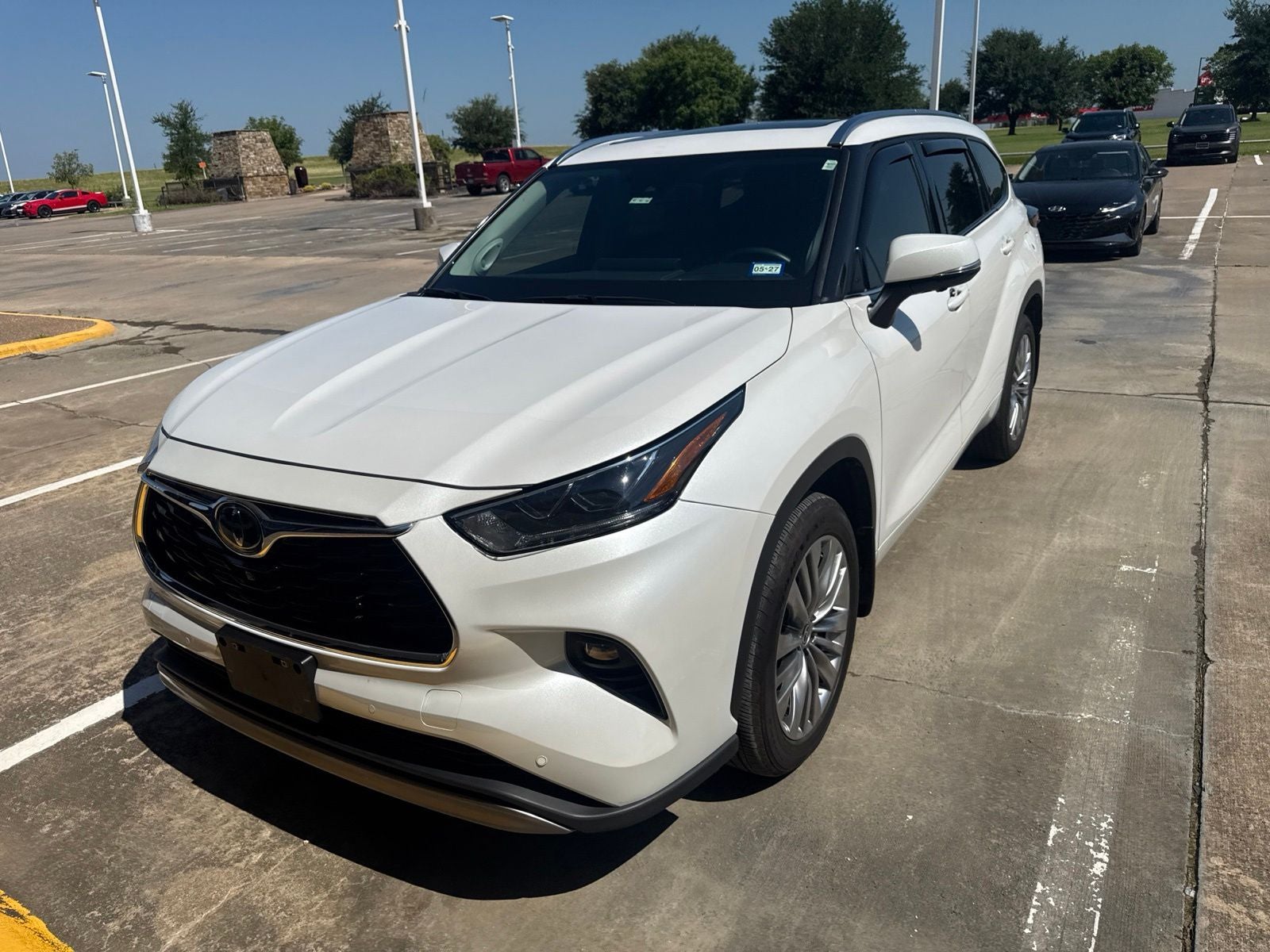 2025 Toyota Highlander Platinum