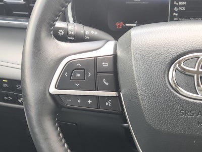 2025 Toyota Highlander Platinum